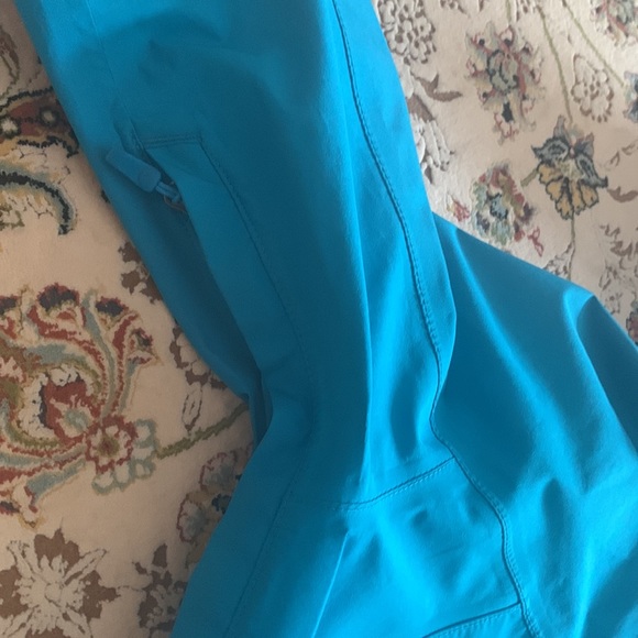 Marmot rain jacket size small - Picture 2 of 16